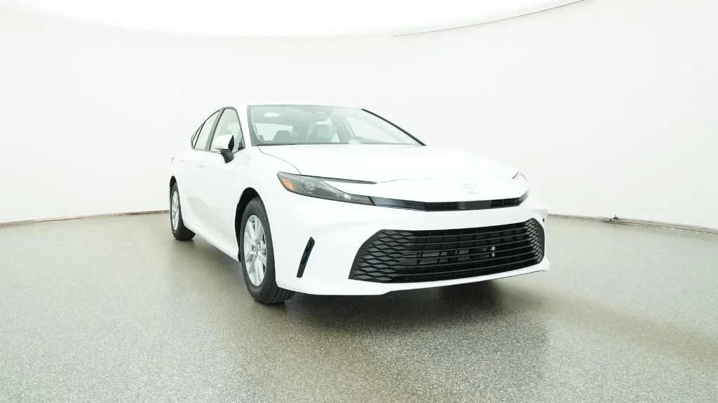 New 2026 Ice Cap Toyota LE image 25