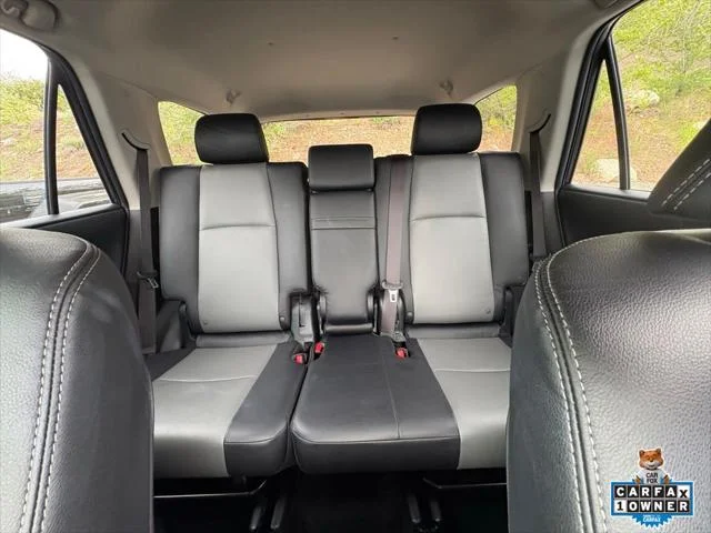 Certified Used 2023 MAGNETIC GRAY MET. Toyota  image 6