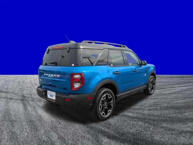 New 2026 Velocity Blue Metallic Ford Outer Banks® image 4