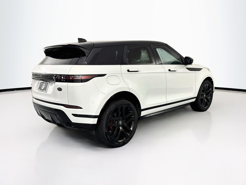 Used 2023 White Land Rover R-Dynamic S image 5