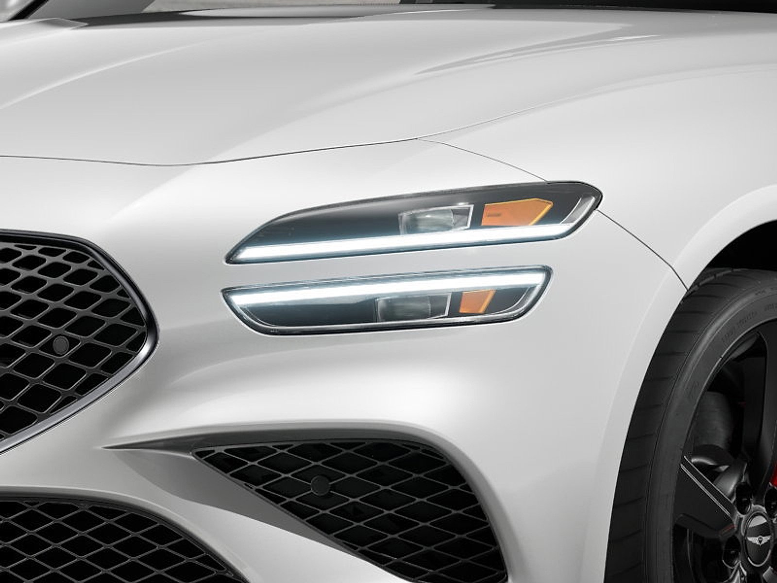 New 2026 Uyuni White Genesis 3.3T SPORT PRESTIGE image 9