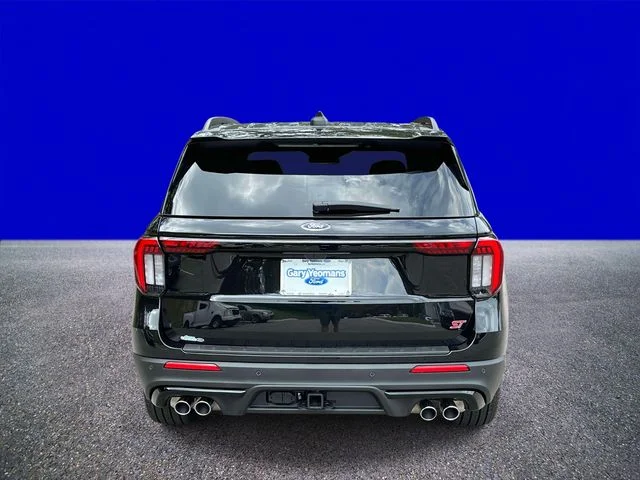 New 2026 Agate Black Metallic Ford ST image 4