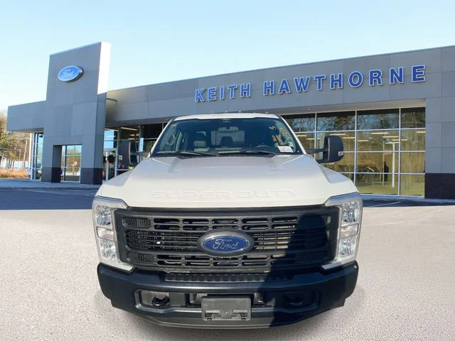 Certified Used 2024 Oxford White Ford XL image 2