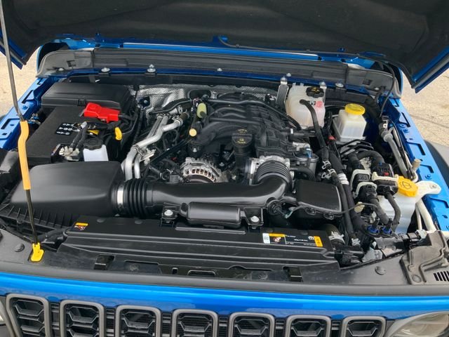 Used 2024 Blue Jeep Mojave image 13