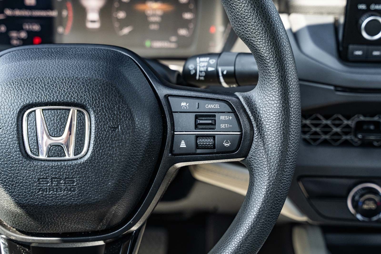 Certified Used 2025  Honda LX image 25
