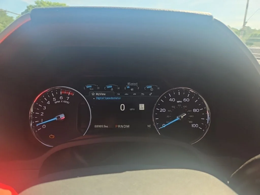 Used 2022 Black Ford Lariat image 20