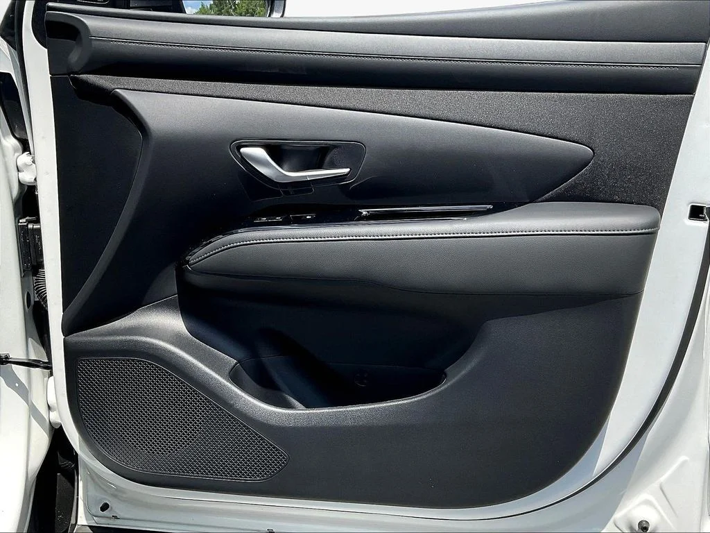 New 2026 White Hyundai XRT image 31