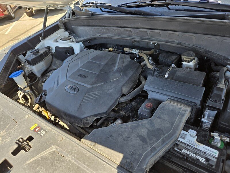 Used 2020 Snow White Pearl KIA S FWD image 16