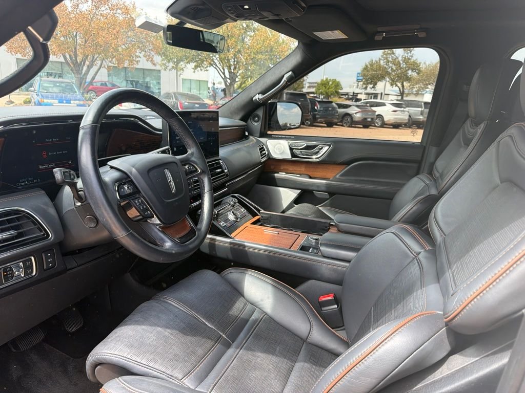 Used 2022 White Lincoln Black Label image 7