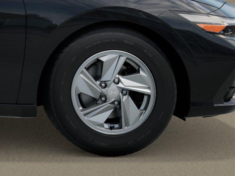 New 2026 Abyss Black Hyundai SE image 8
