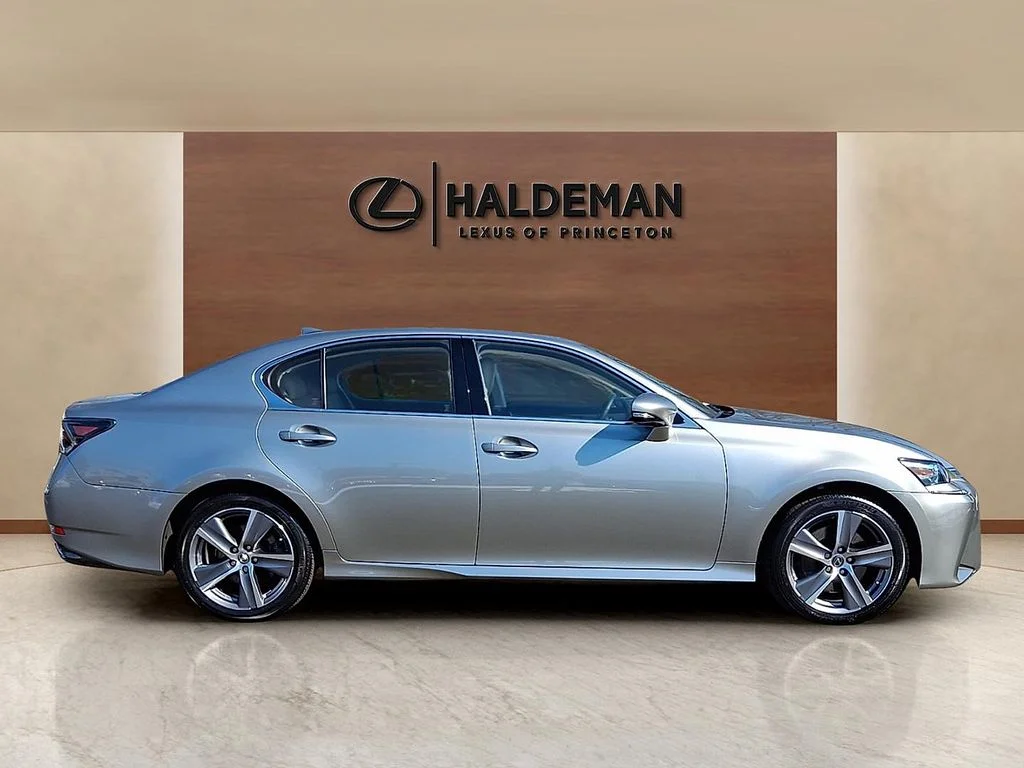 Used 2020 Silver Lexus 350 image 8