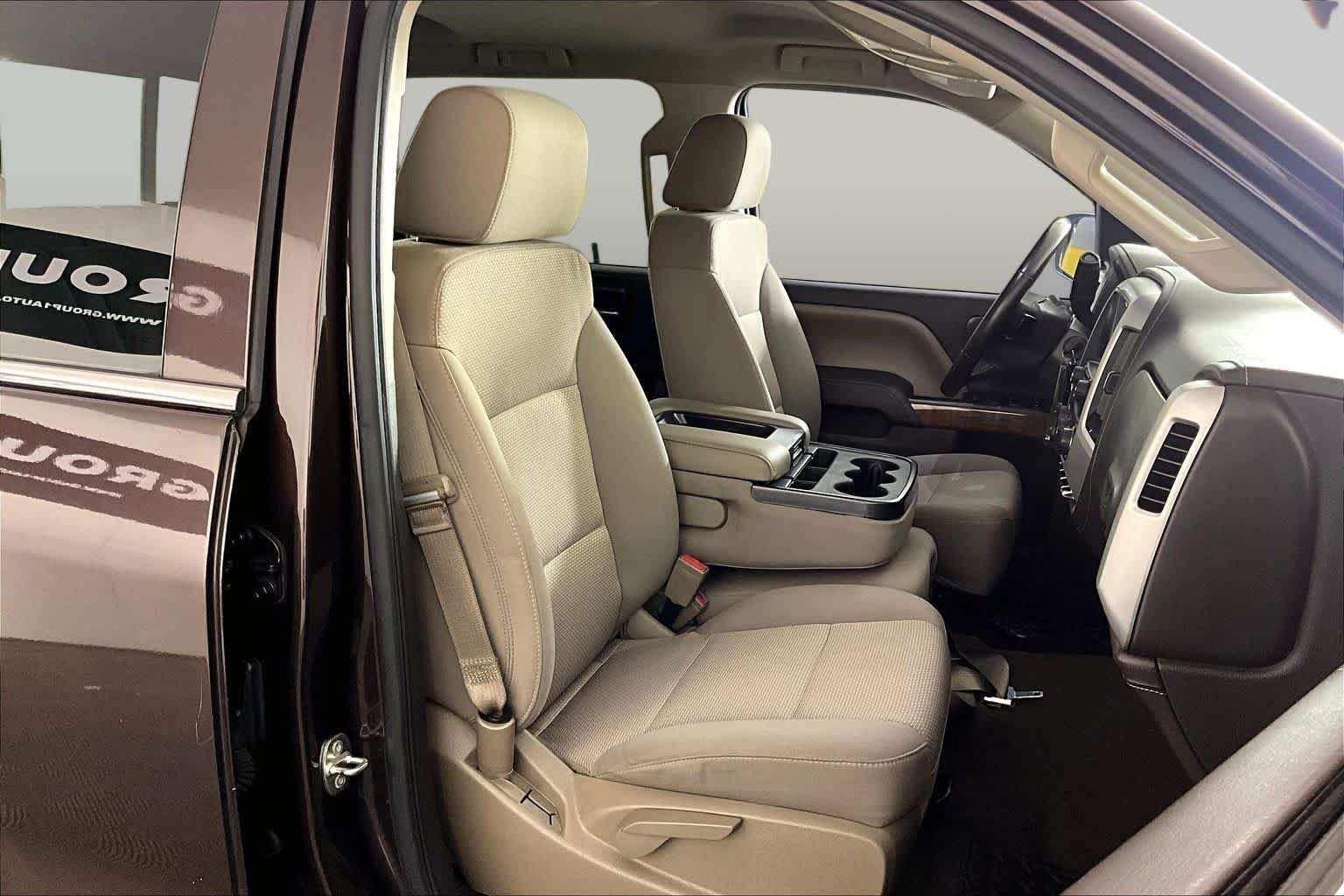 Used 2016 Mahogany Metallic GMC SLE image 8