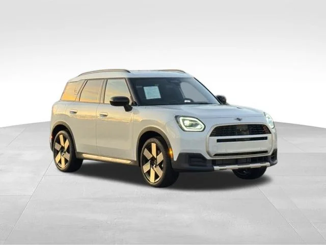 2025 MINI Countryman S ALL4's photo
