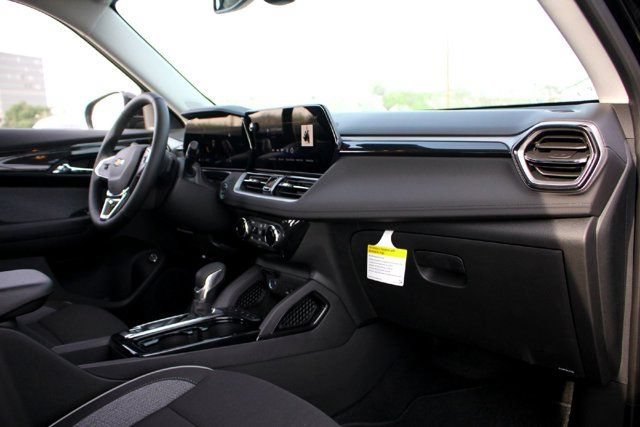2026 Chevrolet Trailblazer LT - Photo 13