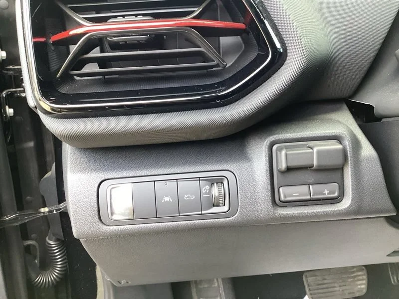 2026 Chevrolet Silverado EV Trail Boss - Photo 22