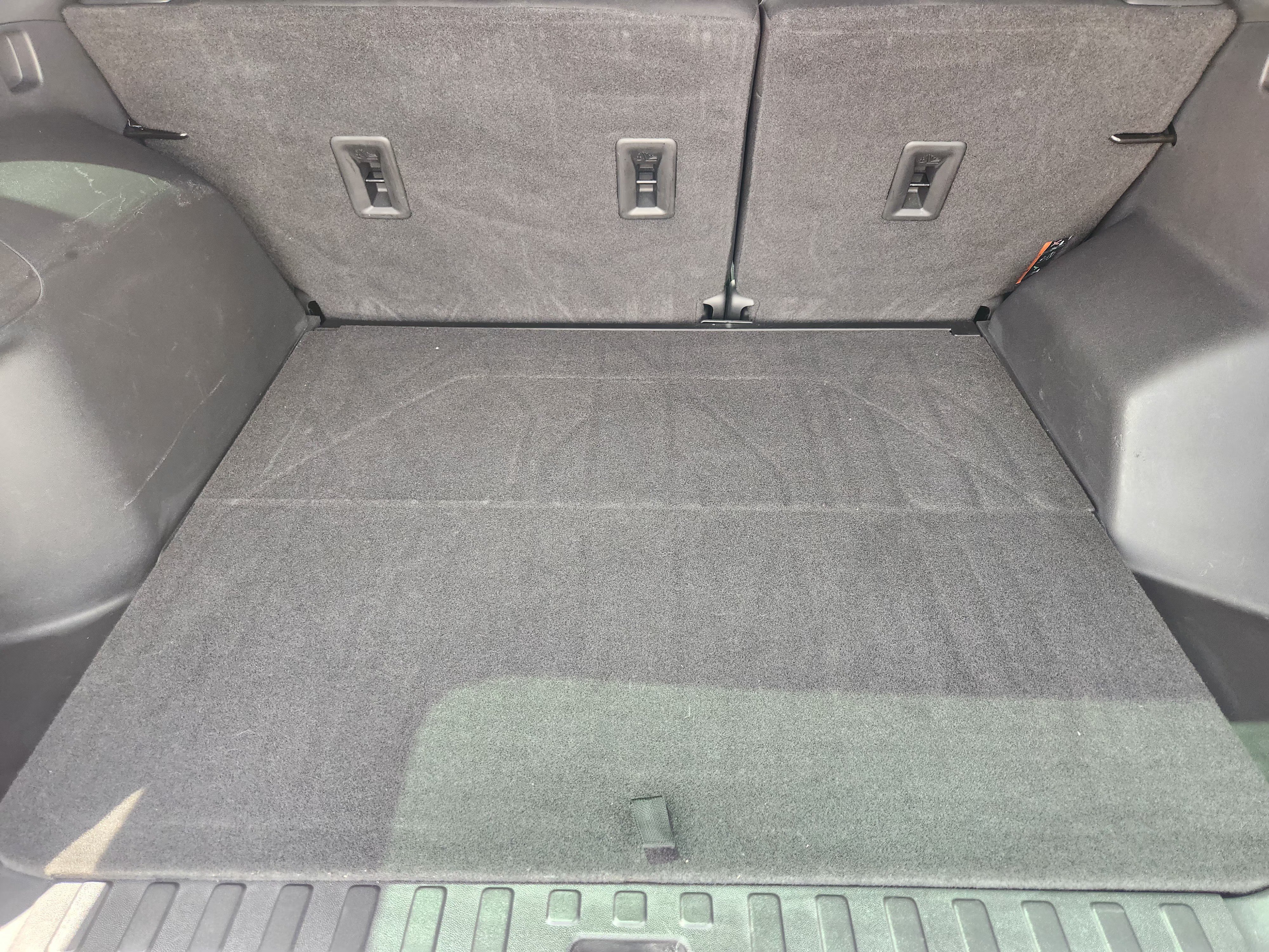 Used 2021 SILVER ICE METALLIC Chevrolet LS image 32
