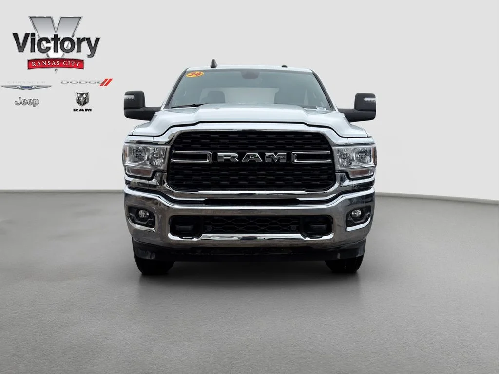 Used 2024 RAM Ram 2500 Pickup Big Horn with VIN 3C6UR5DJ6RG405187 for sale in Kansas City