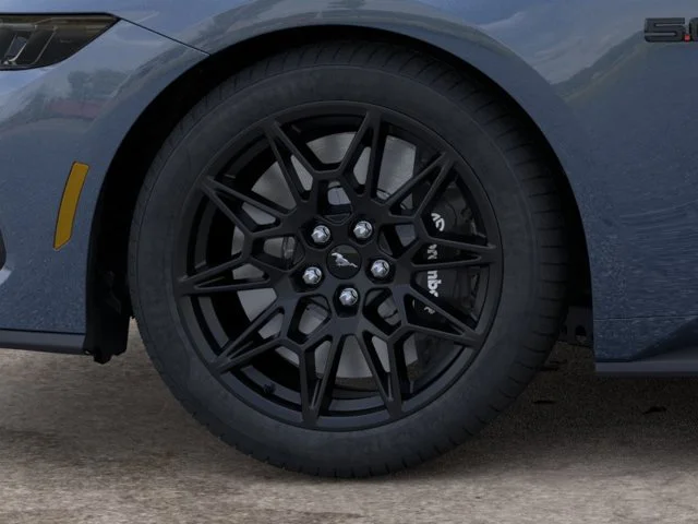 New 2026 Vapor Blue Metallic Ford GT Premium image 20