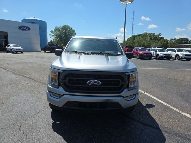 Used 2023 Silver Ford XLT image 8