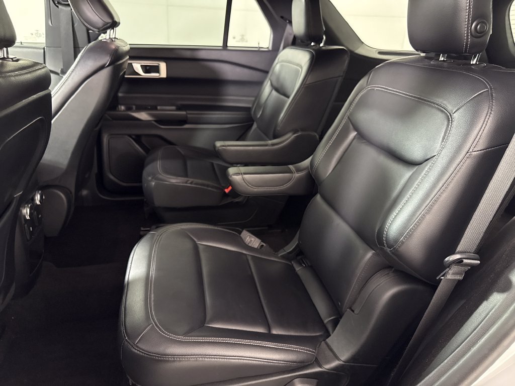 2020 Ford Explorer XLT - Photo 13