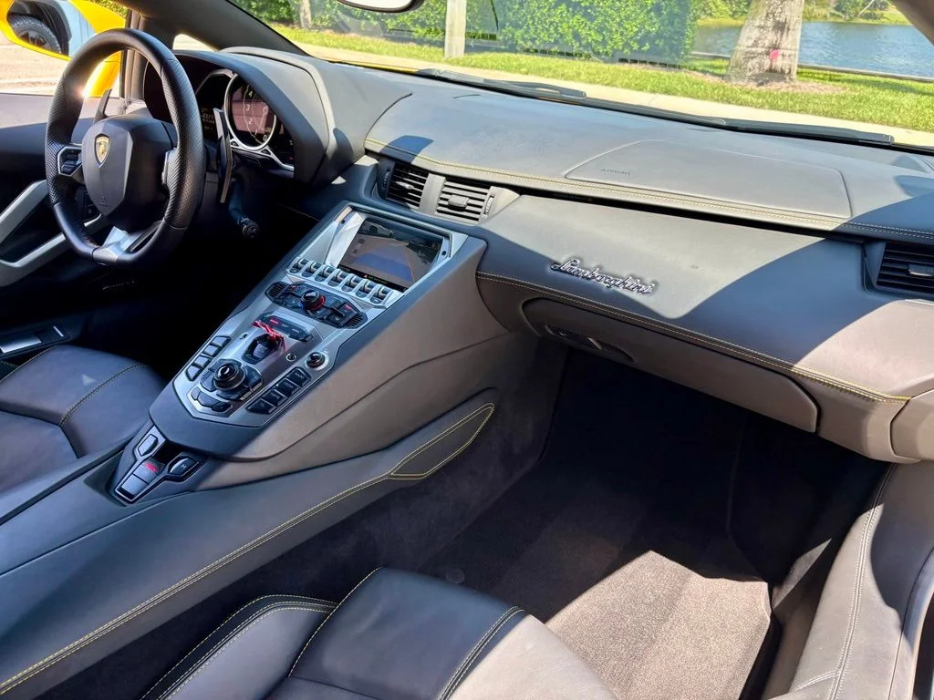 2013 Lamborghini Aventador Base - Photo 22