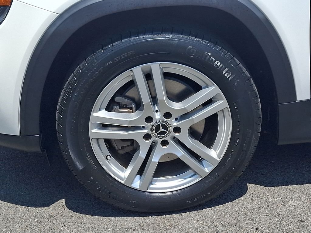 Certified Used 2022  Mercedes-Benz GLB 250 image 8