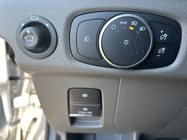 New 2026 Silver Ford Base image 25
