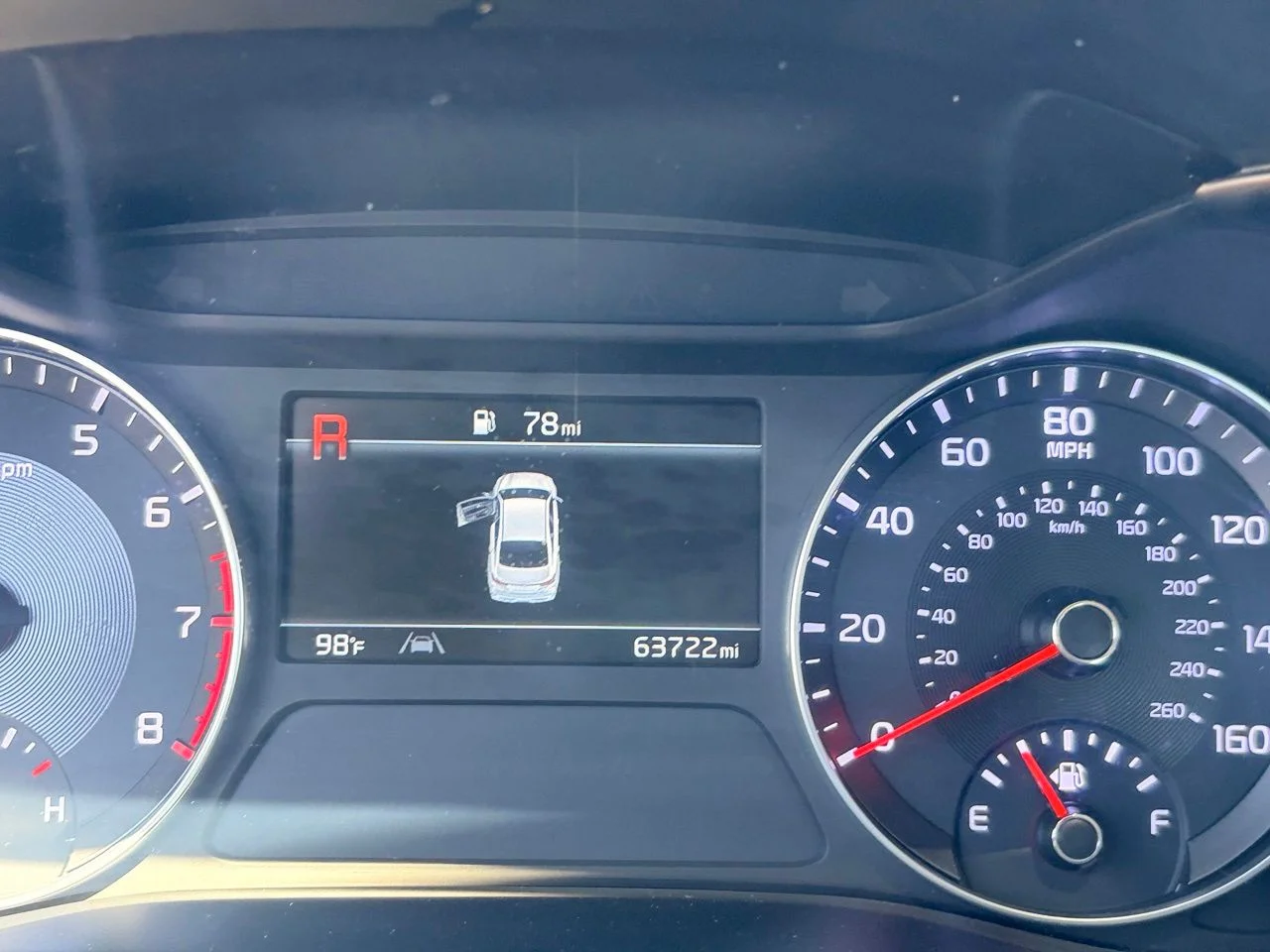 Used 2023 Steel Gray Kia LXS image 29
