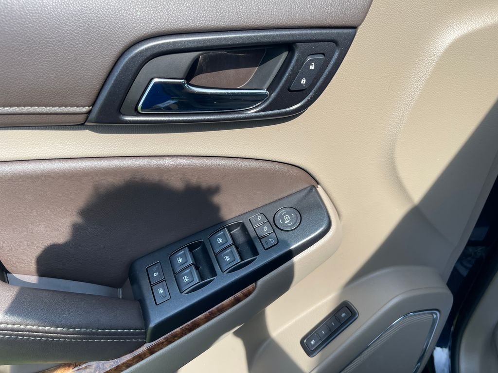 Used 2020 Blue Chevrolet Premier image 11