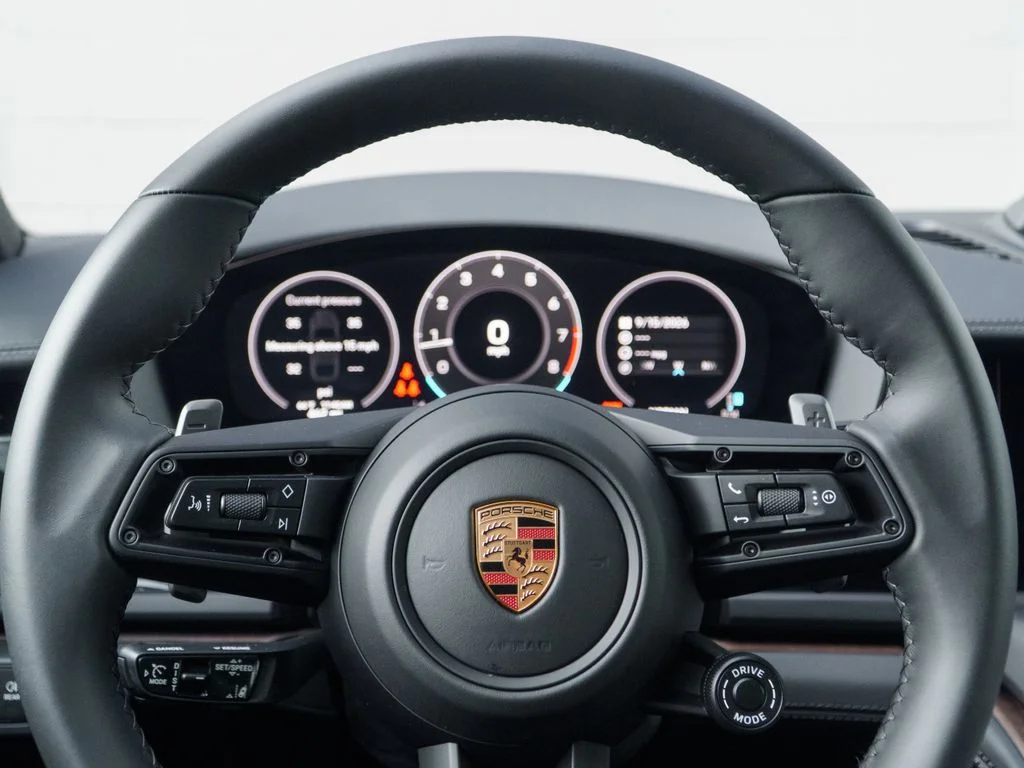 Used 2026  Porsche 4 image 23