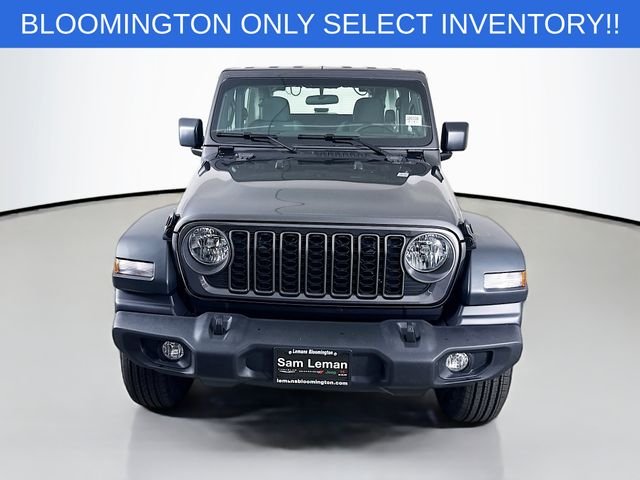 New 2026 Granite Crystal Metallic Clear-Coat Exterior Paint Jeep Sport image 2