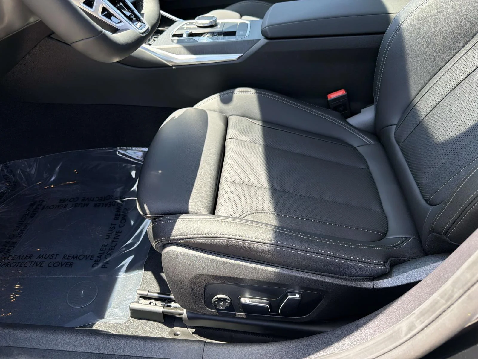 New 2026 Black Sapphire Metallic BMW 330i image 14
