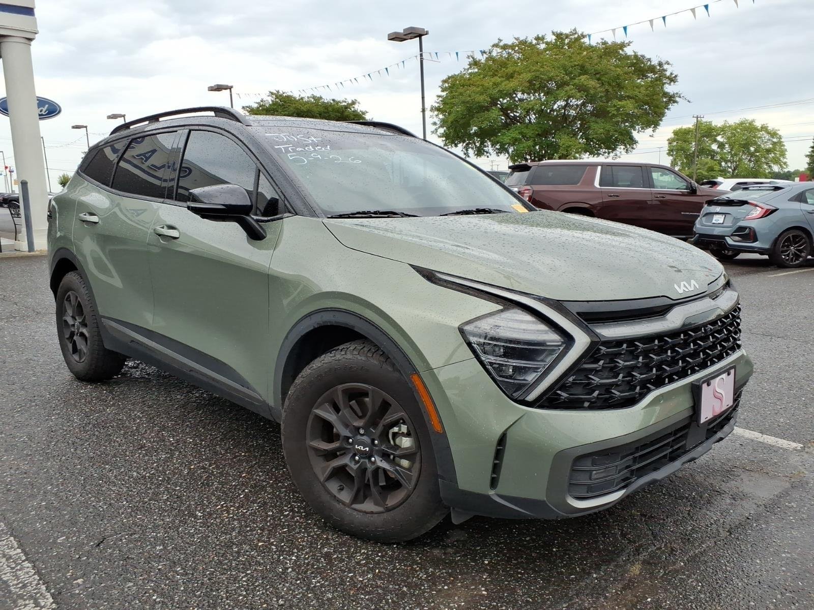 Used 2024 Jungle Green/Ebony Black Roof Kia X-Pro Prestige image 3