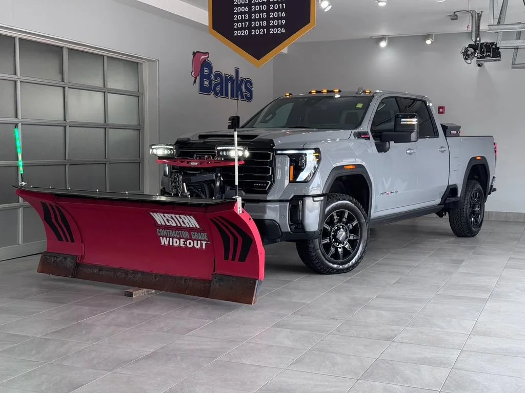 Used 2025 Thunderstorm Gray GMC AT4 image 2