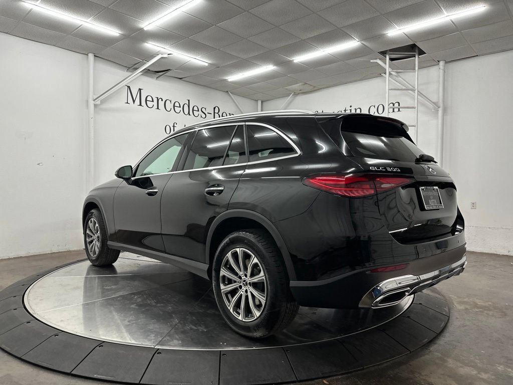 New 2026 Black Mercedes-Benz GLC 300 image 35