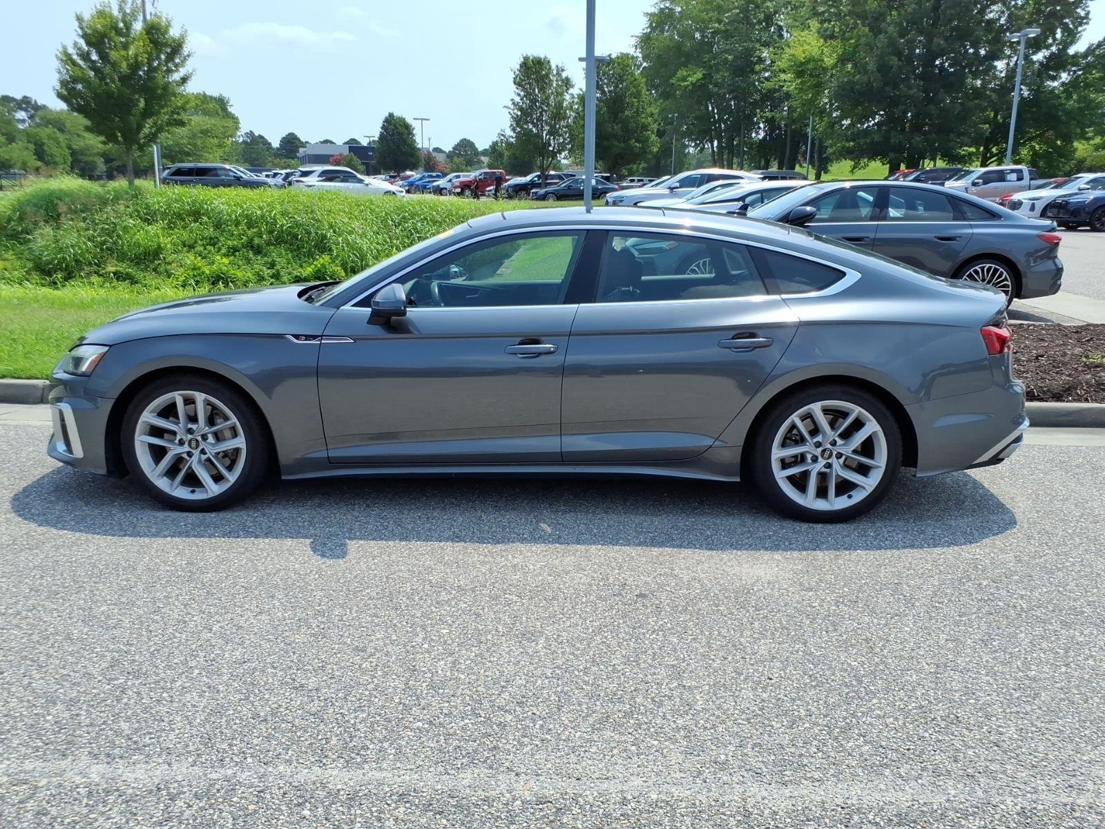 Used 2023 Daytona Gray Pearl Effect Audi S line Premium image 3