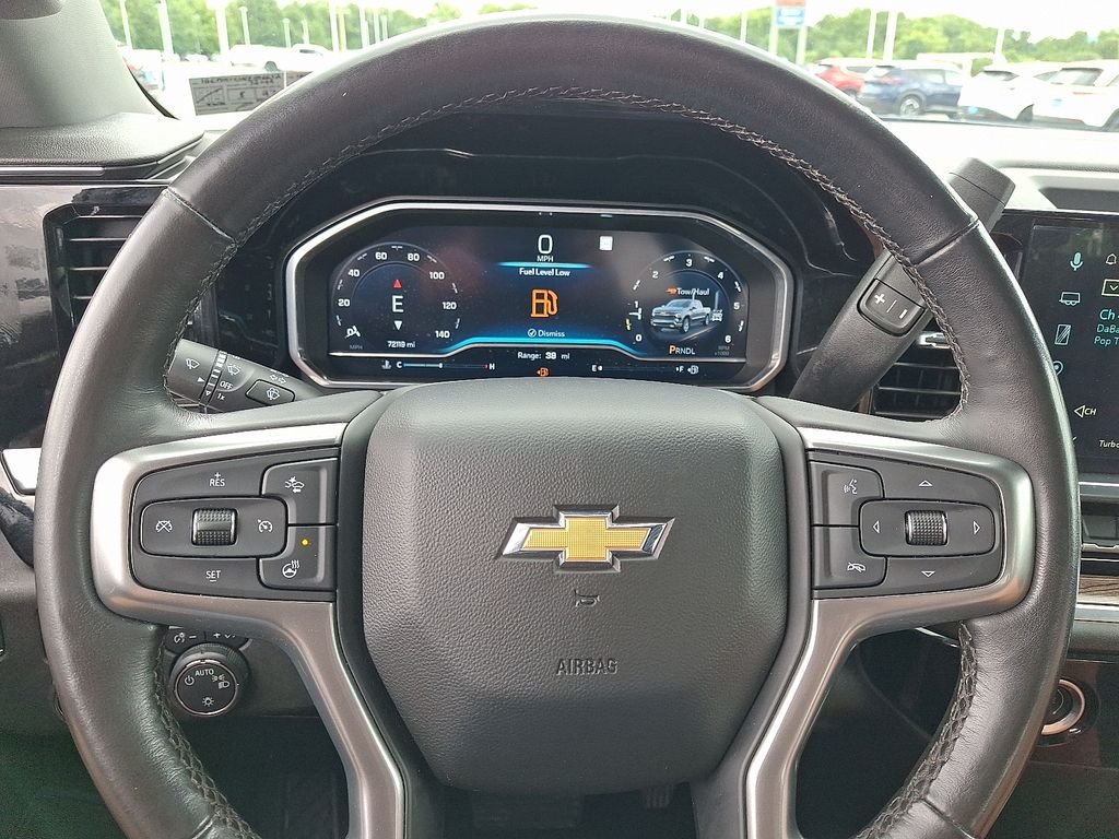 Used 2022 Gray Chevrolet LT image 19