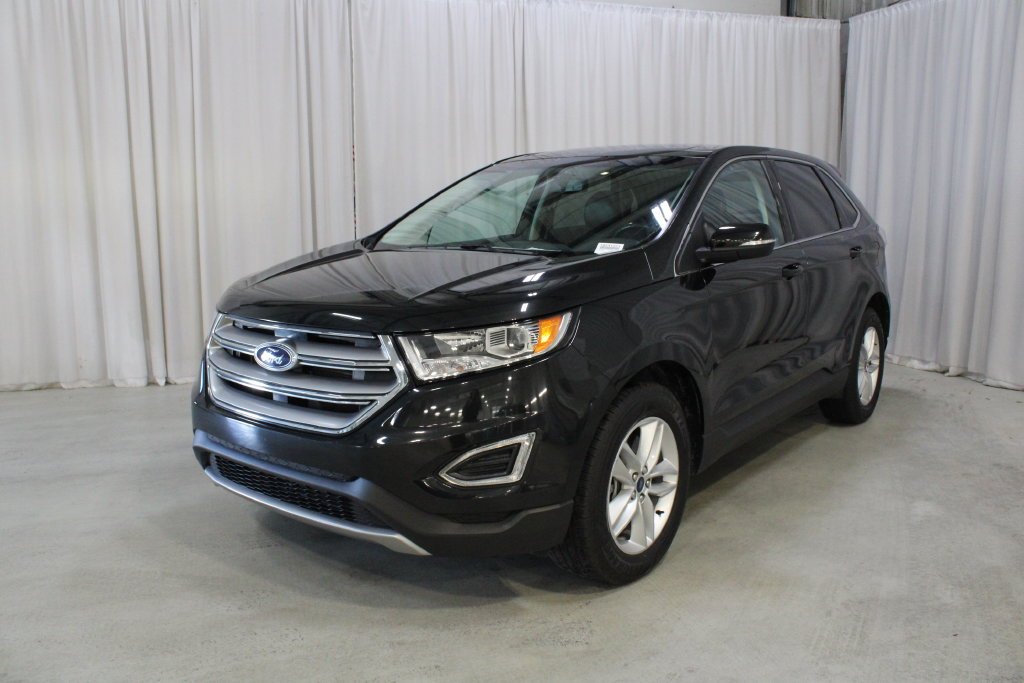 Used 2015 Black Ford SEL image 36