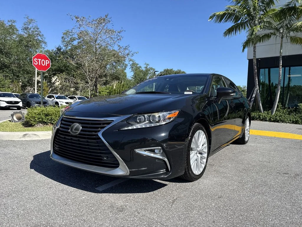 Used 2016 Caviar Lexus 350 image 31
