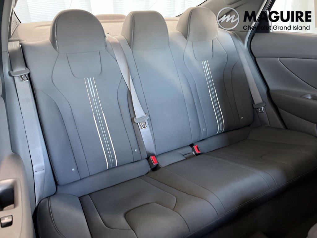 Used 2021 Black Hyundai SEL image 30