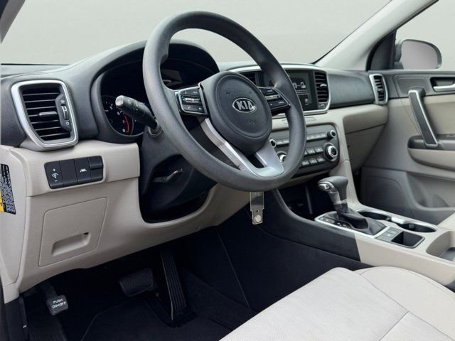 Used 2022 Red Kia LX image 14