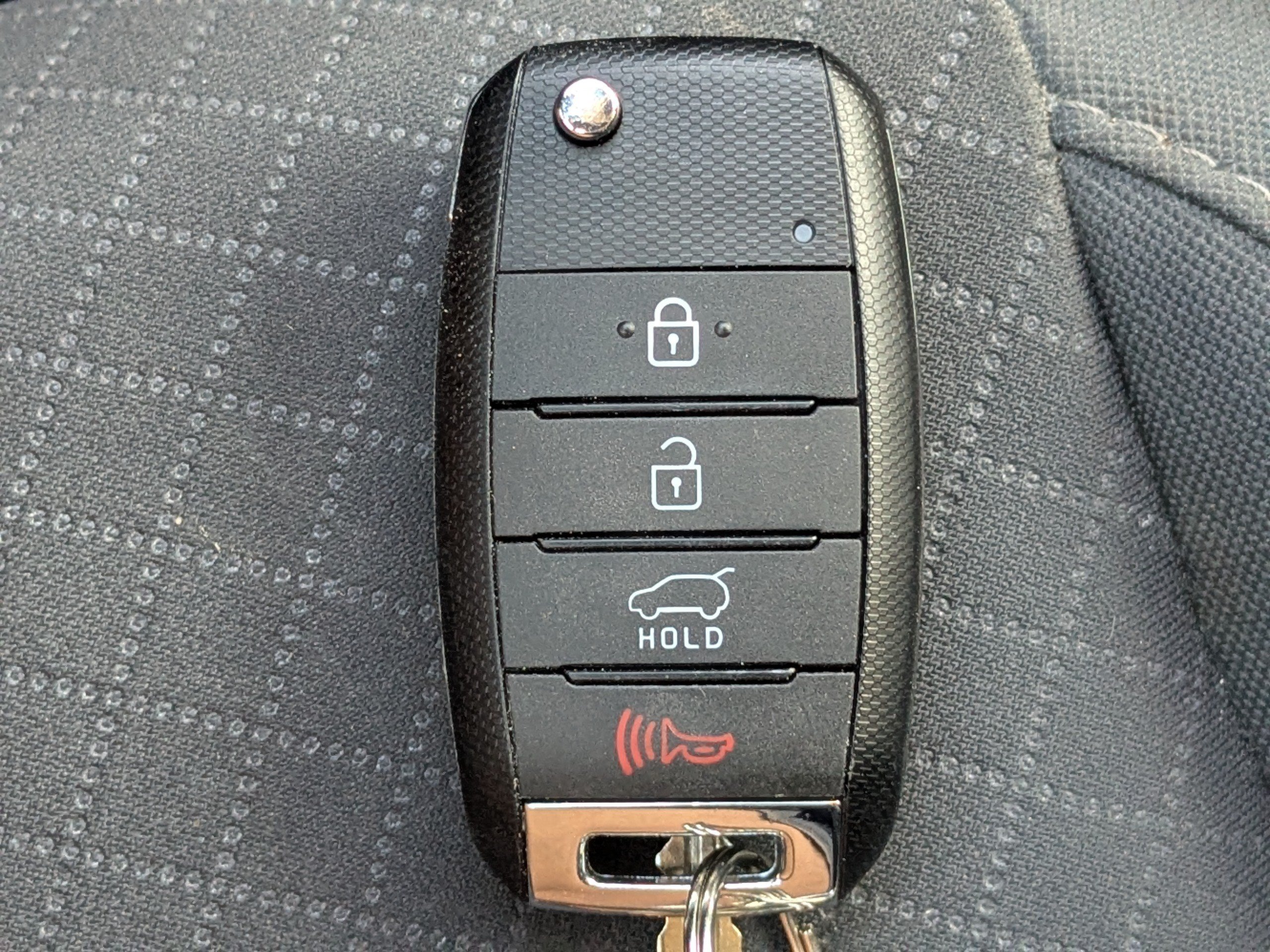 Used 2017 Titanium Silver Kia LX V6 image 29