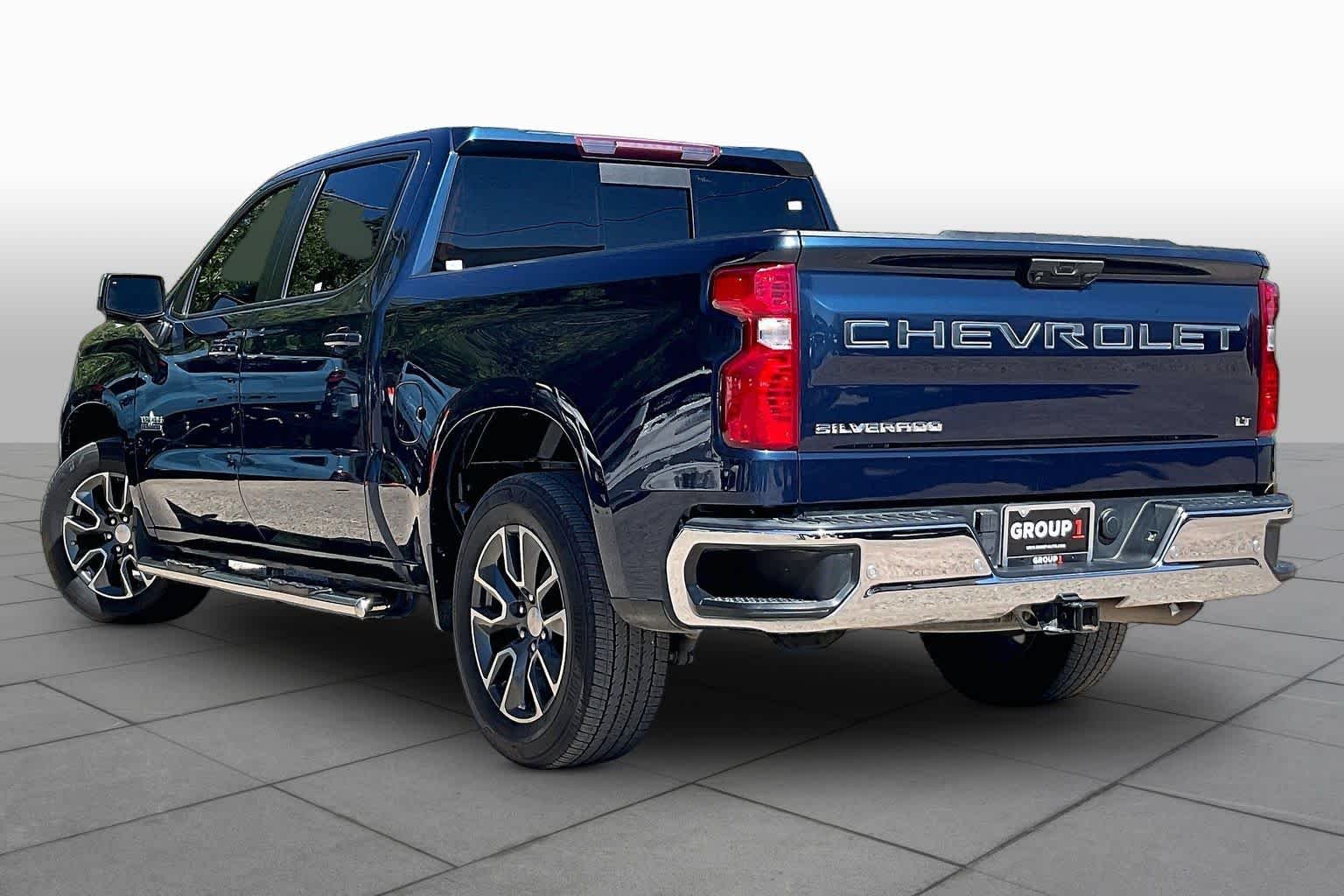 Used 2022 Northsky Blue Metallic Chevrolet LT image 12
