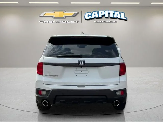 Used 2022  Honda EX-L image 4