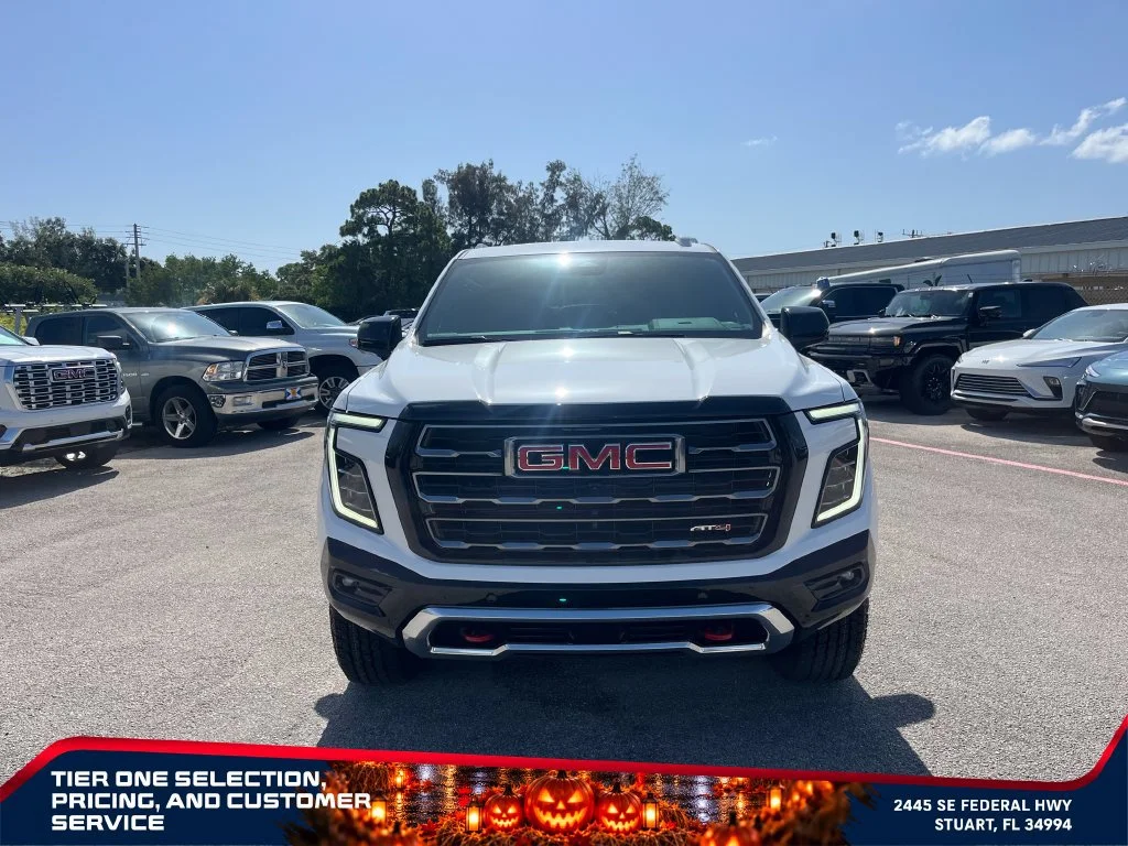 New 2026 Summit White GMC AT4 image 3