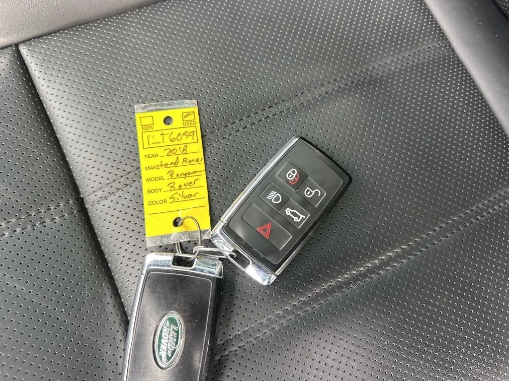 Used 2018 Silver Land Rover Supercharged image 38