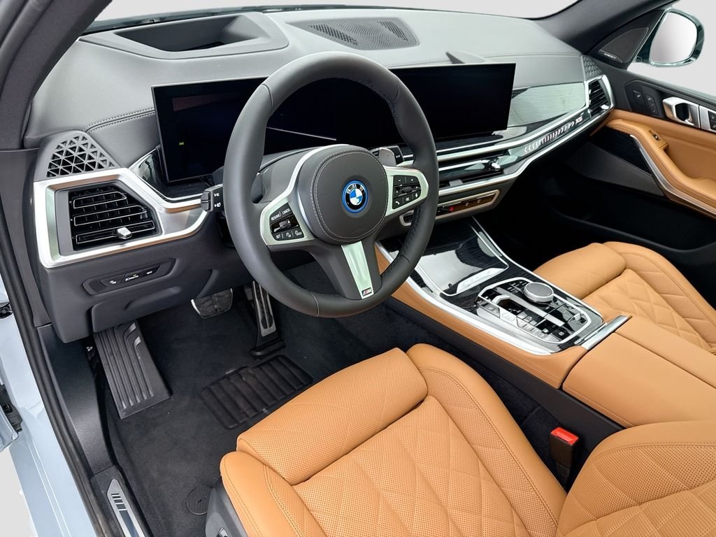 New 2026 Gray Metallic BMW xDrive50e image 9