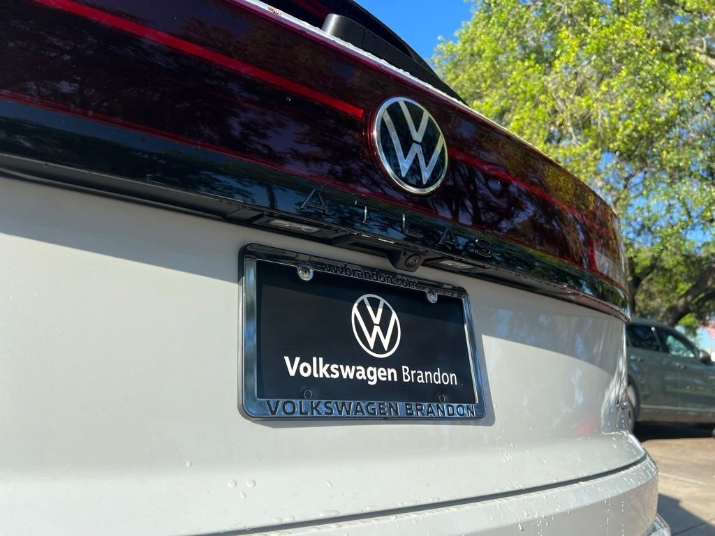 New 2026 White/off-white Volkswagen 2.0T SEL R-Line Black image 50