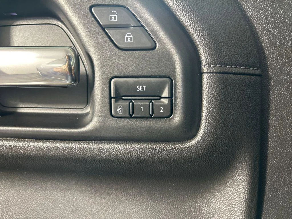 Used 2020 Steel Metallic GMC Denali image 21