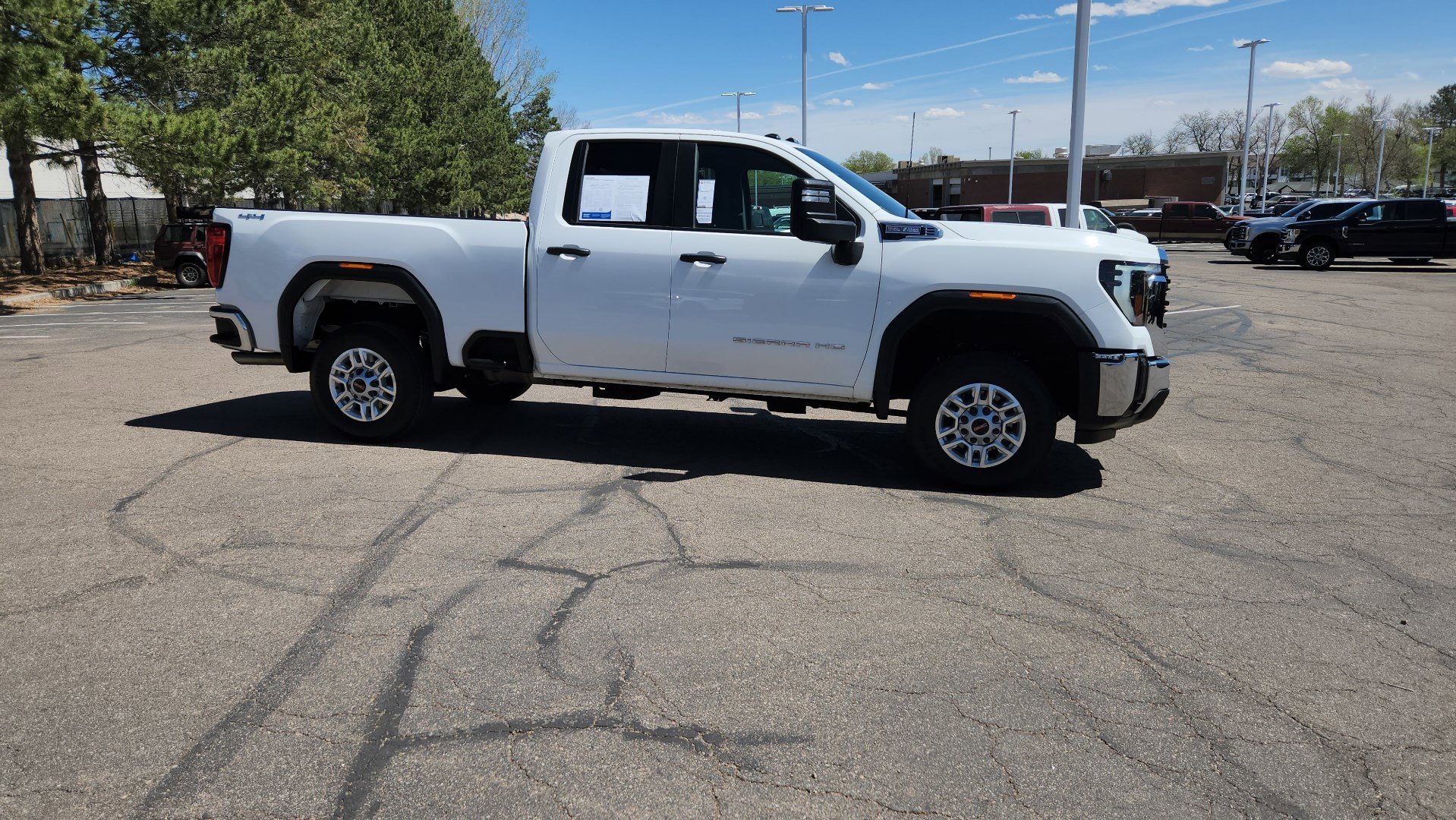 Used 2025 Summit White GMC Pro image 19